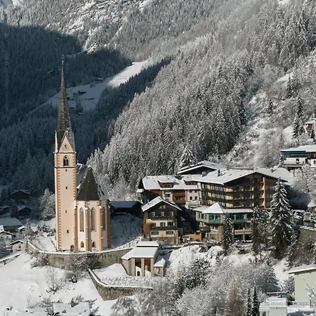 Nationalpark Grossglockner Hotel 4*
