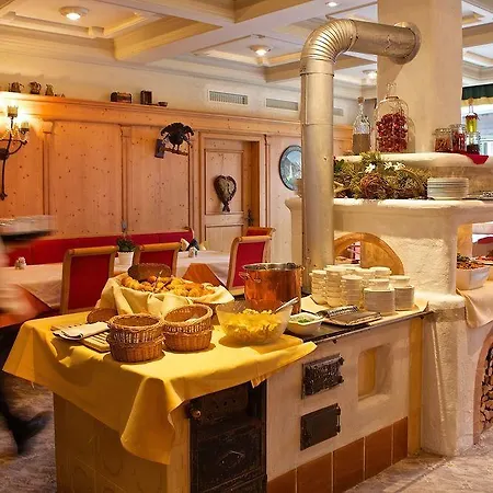 Nationalpark Grossglockner Hotel 4*